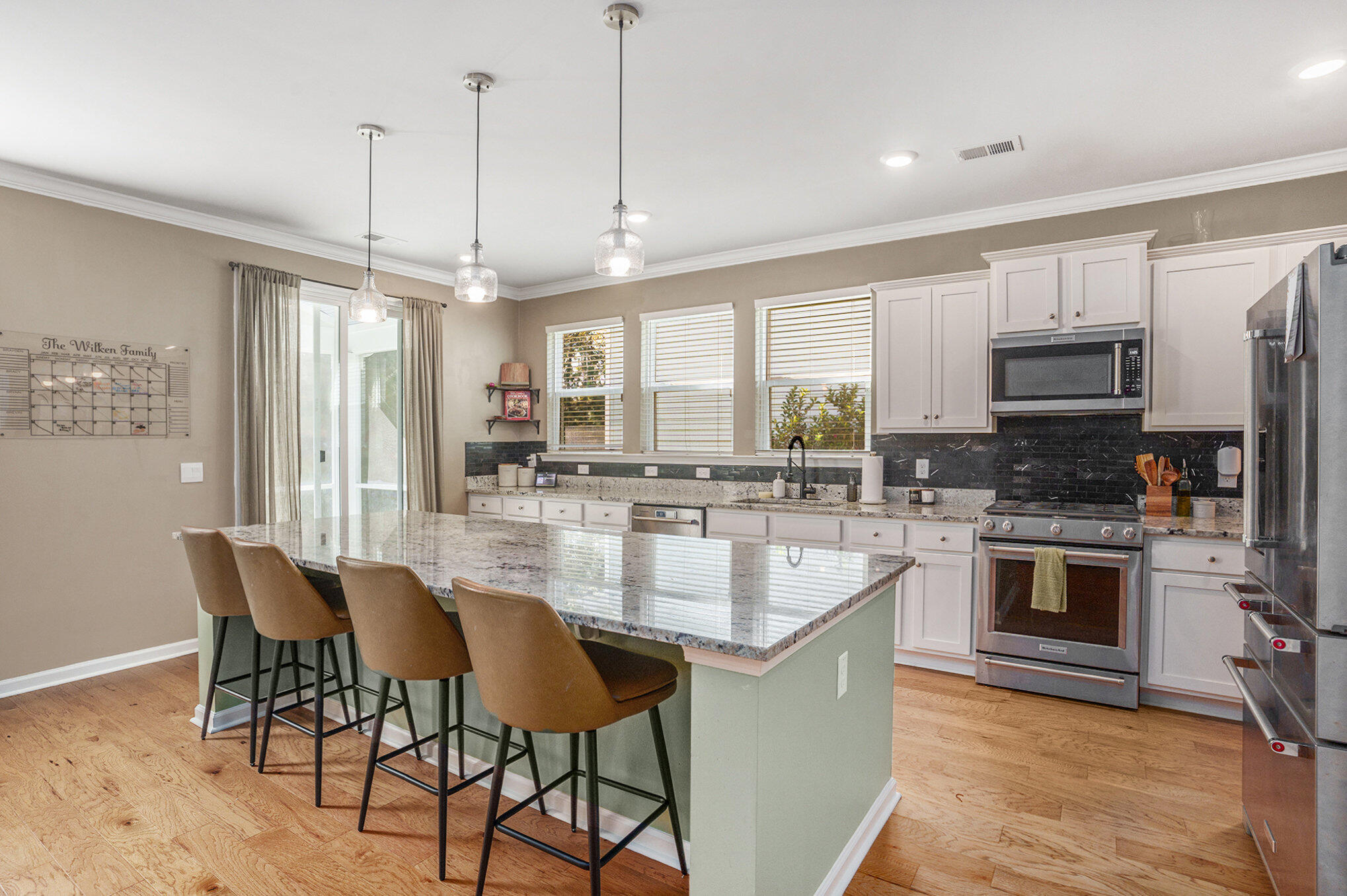 488 Oak View Way Summerville, SC 29483 - Photo 10 of 47 kitchen