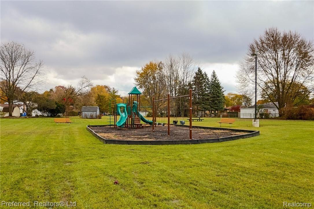 707 Merrimac Road Canton, MI 48188 - Photo 26 of 26 26IMG_4349.jpg