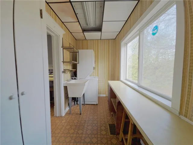 $750,000 | 273 Government Road, New Bethlehem, PA 16242