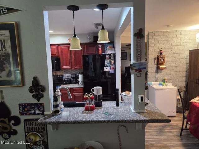 $179,900 | 1282 Beach Boulevard, Unit 105, Biloxi, MS 39530