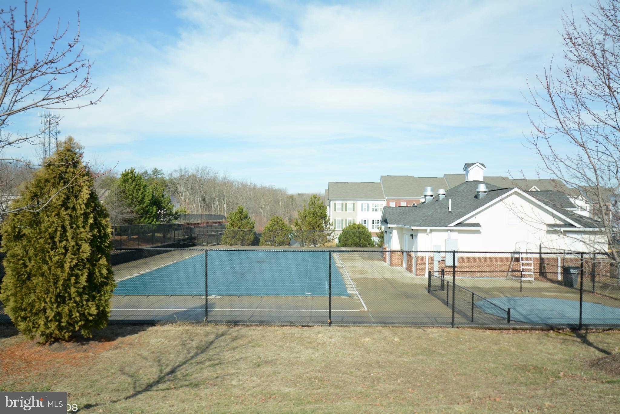4110 Potomac Highlands Circle, Unit 5 Triangle, VA 22172 - Photo 22 of 24 a view of a terrace