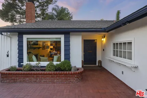 $1,560,000 | 11139 Hortense Street, North Hollywood, CA 91602