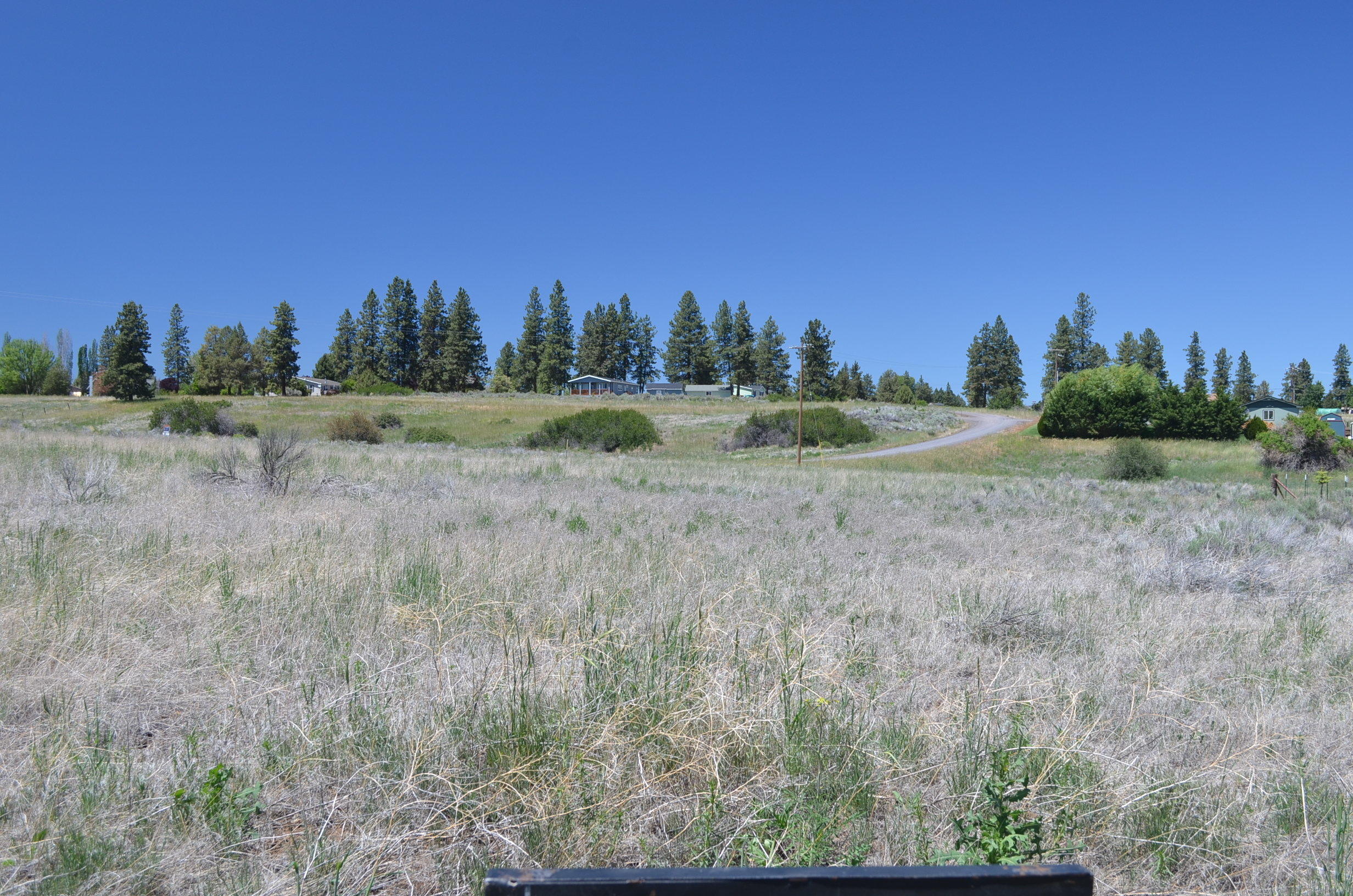2000 Fred Place Chiloquin, OR 97624 - Photo 2 of 3