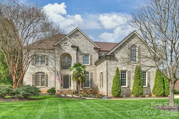 $1,090,000 | 9402 Belmont Lane, Waxhaw, NC 28173