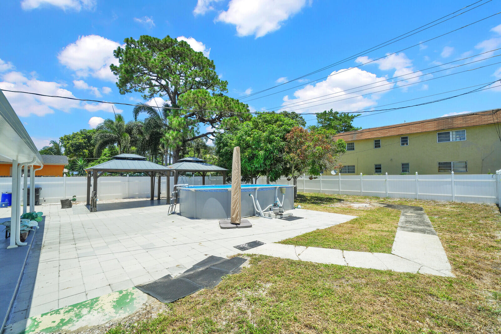 1134 South Ridge Street Lake Worth Beach, FL 33460 - Photo 24 of 45 24_Image_30_mls