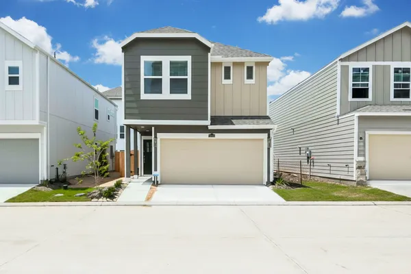 $2,300 | 11416 Lucky Fls Drive, Houston, TX 77047
