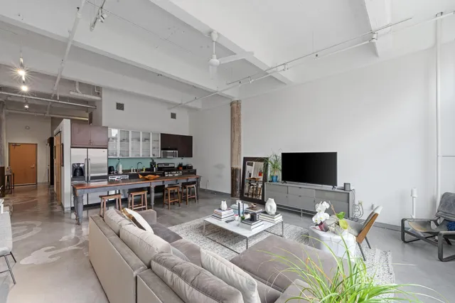 $2,395 | 700 North Washington Avenue, Unit 524, Minneapolis, MN 55401