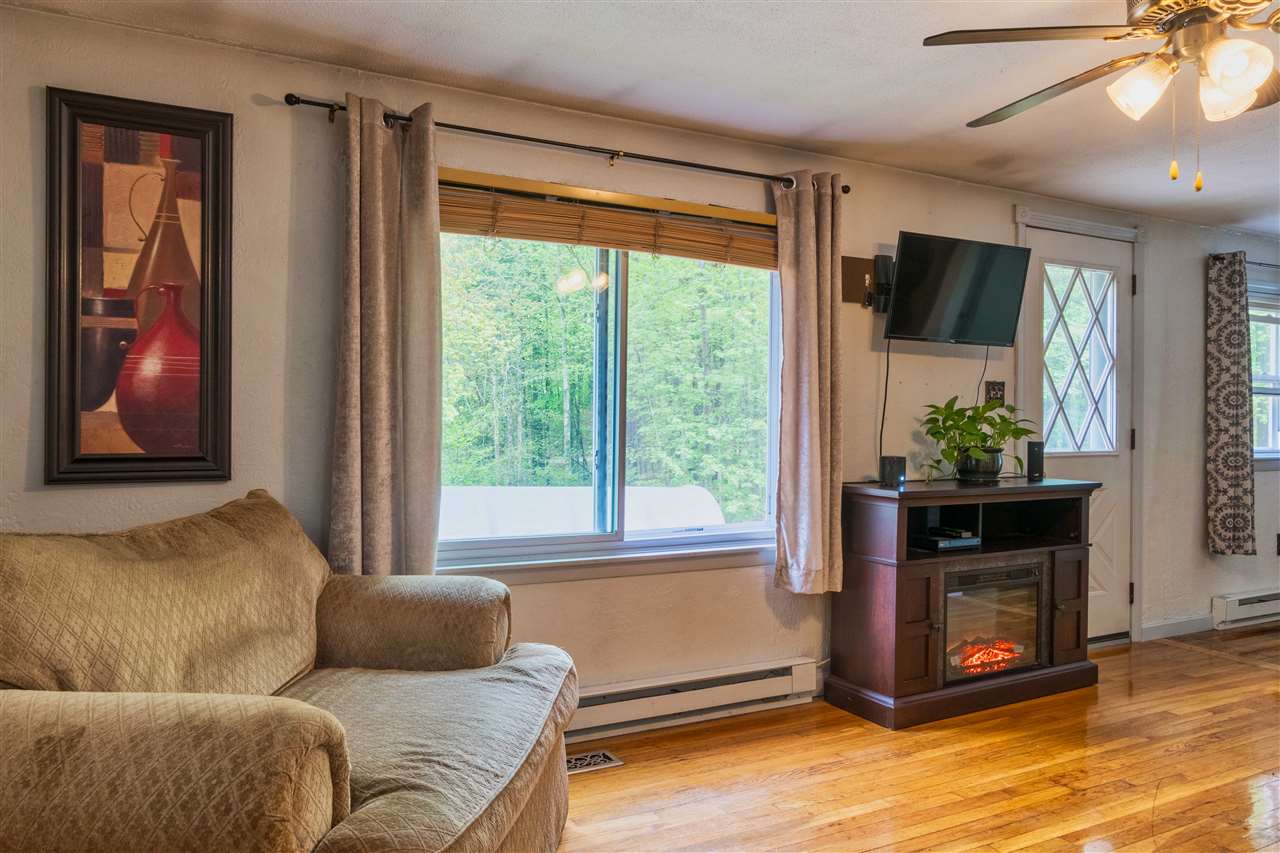 11 Walnut Hill Road Derry, NH 03038 - Photo 14 of 29