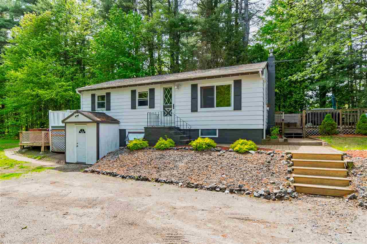 11 Walnut Hill Road Derry, NH 03038 - Photo 3 of 29