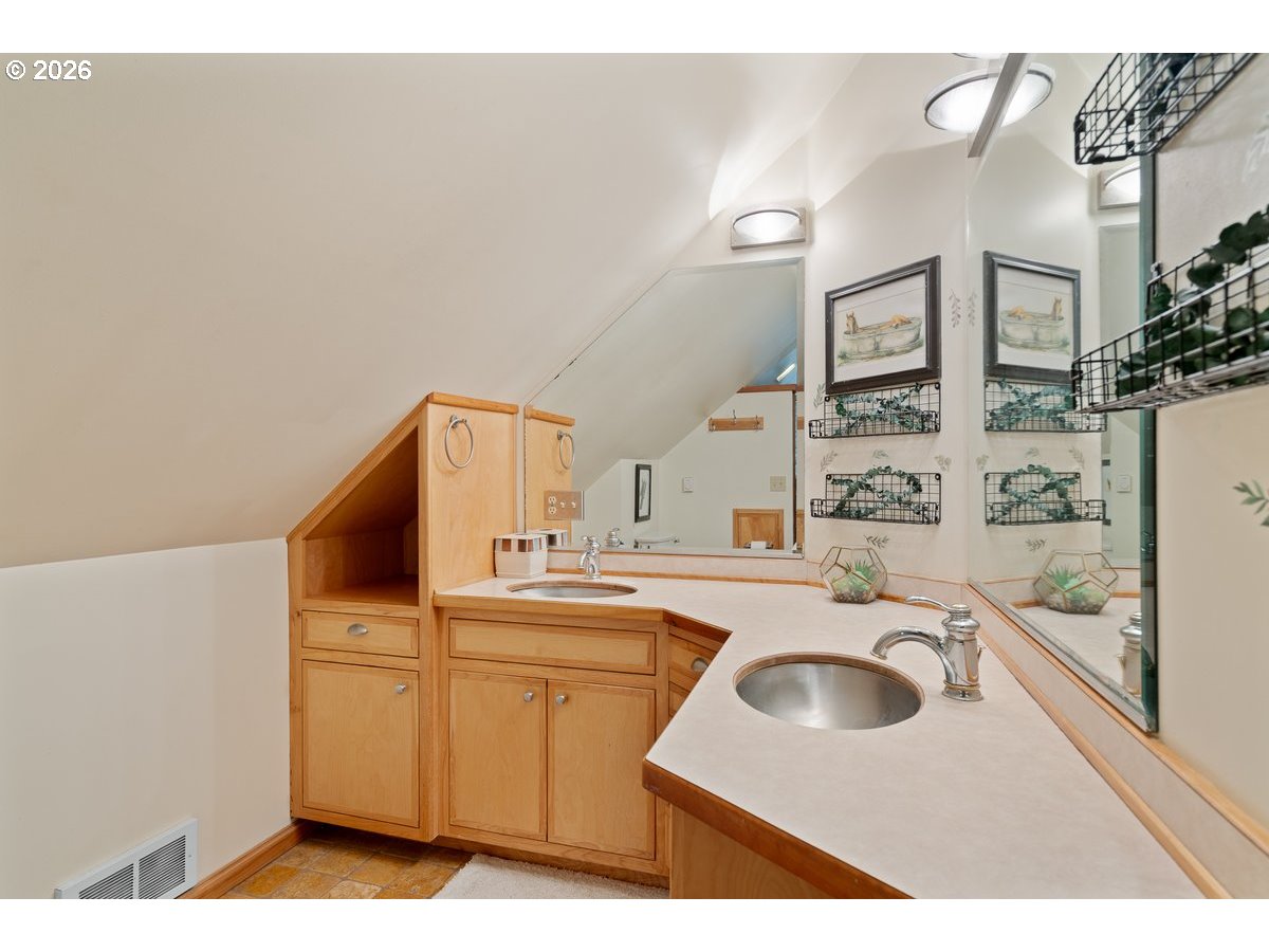 41114 Southwest Fort Hill Road Willamina, OR 97396 - Photo 44 of 47
