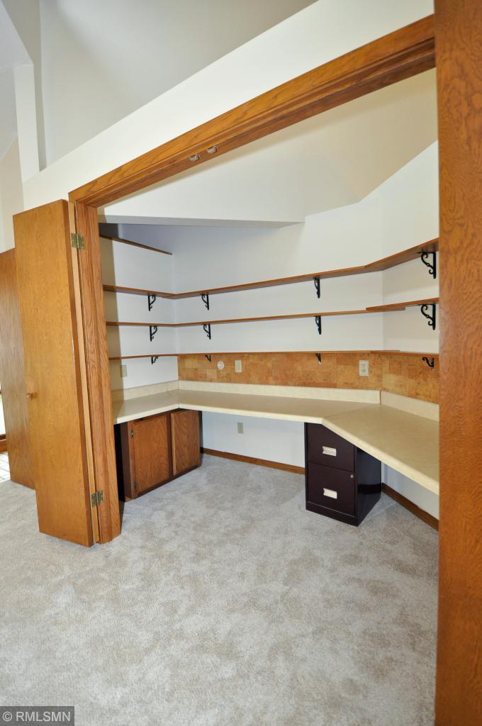 408 19th Street Northwest Rochester, MN 55901 - Photo 13 of 35 Gallery Image 13