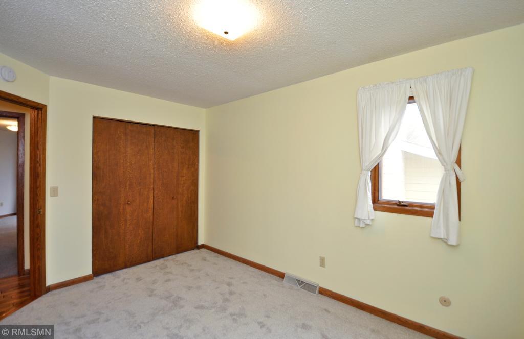 408 19th Street Northwest Rochester, MN 55901 - Photo 24 of 35 Gallery Image 24