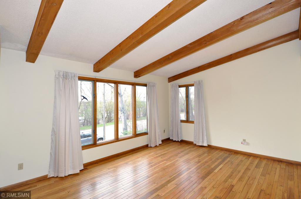408 19th Street Northwest Rochester, MN 55901 - Photo 4 of 35 Gallery Image 4