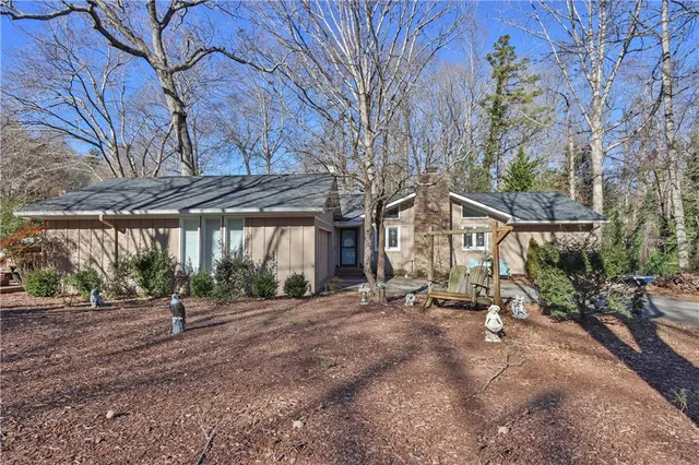 $375,000 | 1474 Lake Shore Circle, Gainesville, GA 30501