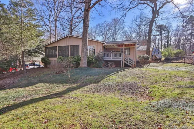 $375,000 | 1474 Lake Shore Circle, Gainesville, GA 30501