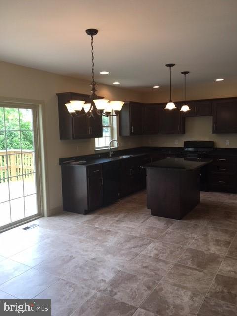 634 Ebersole Road Reading, PA 19605 - Photo 3 of 26 Gallery Image 3