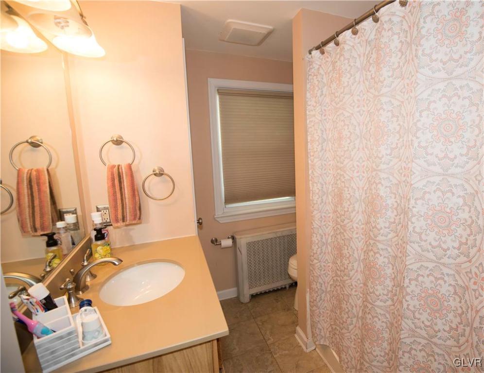 1201 Chestnut Street Coplay, PA 18037 - Photo 13 of 28 Gallery Image 13