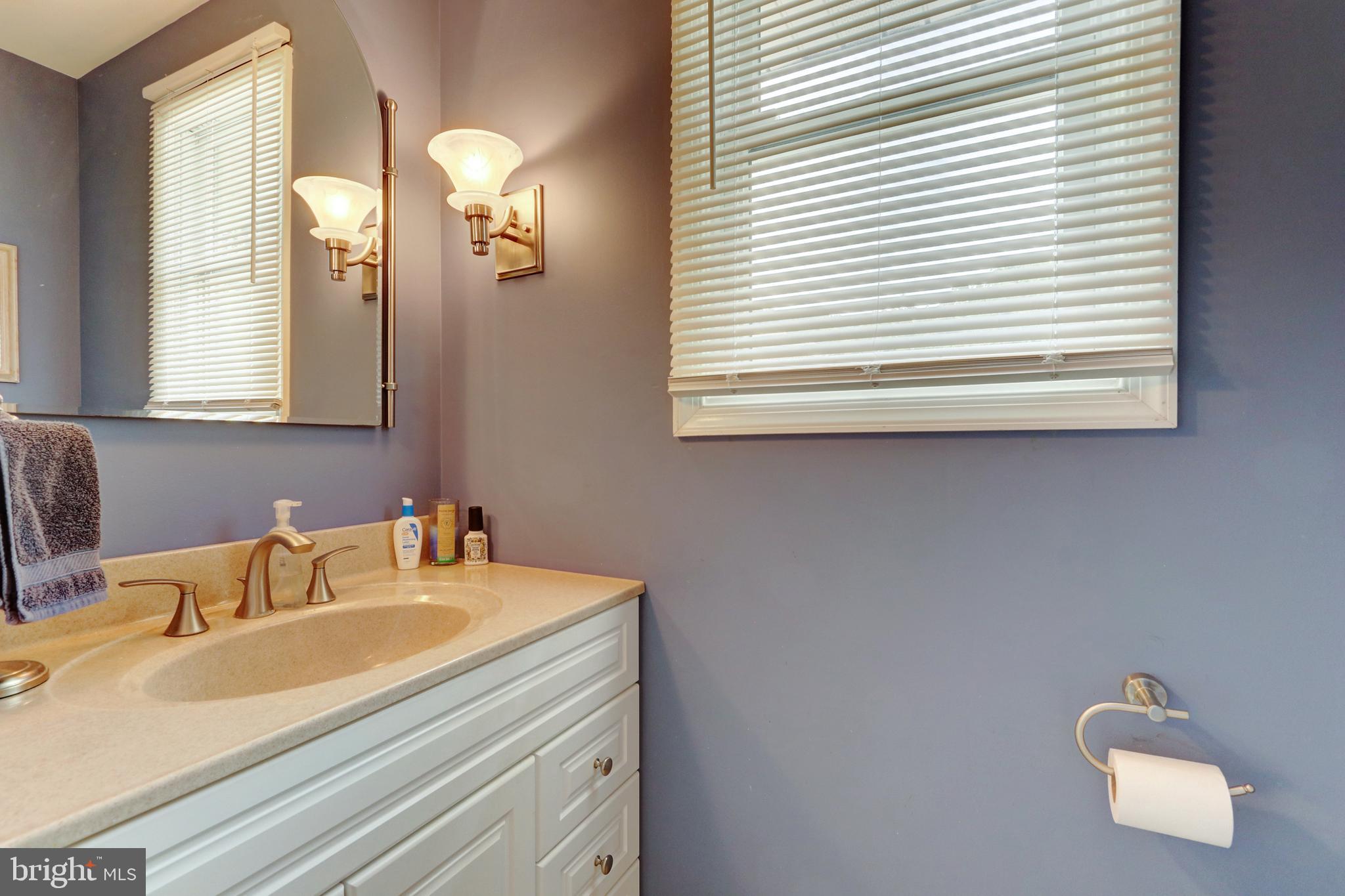 8 Thornbury Road Reading, PA 19606 - Photo 35 of 49 powder room on 1st floor