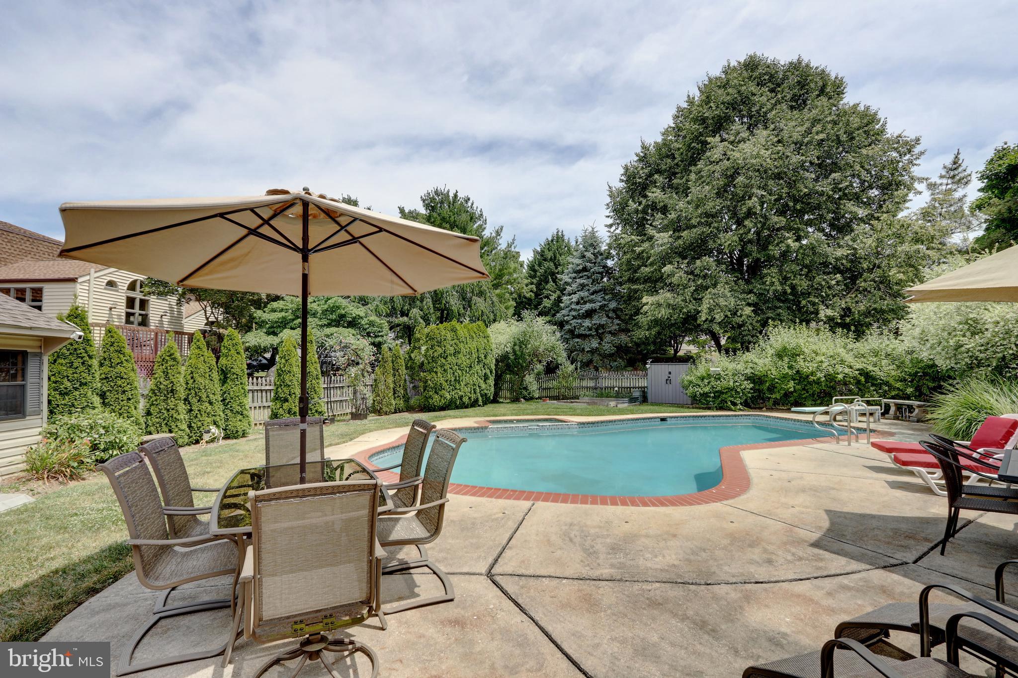 8 Thornbury Road Reading, PA 19606 - Photo 44 of 49 Gallery Image 44