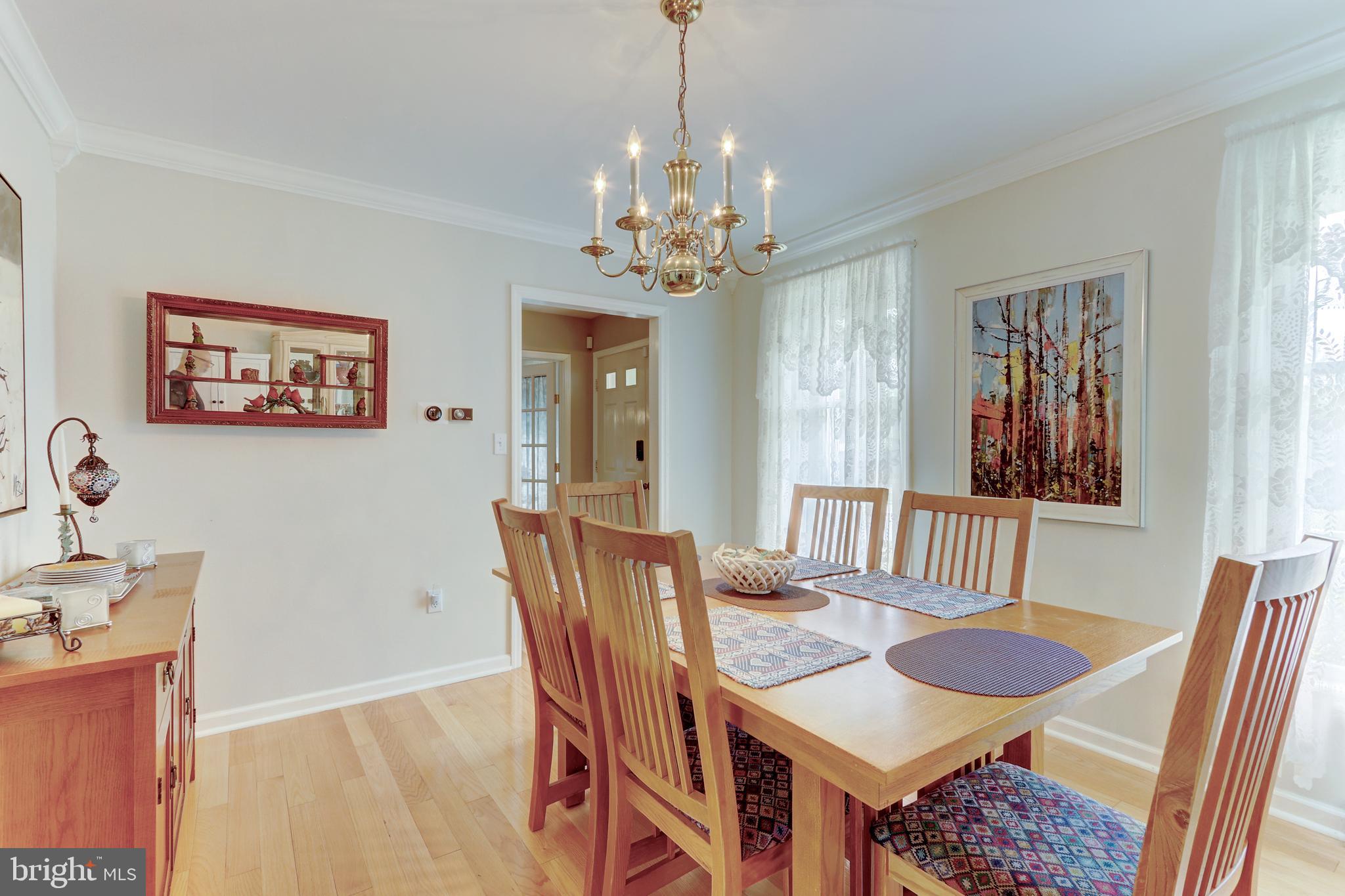 8 Thornbury Road Reading, PA 19606 - Photo 10 of 49 formal dining room