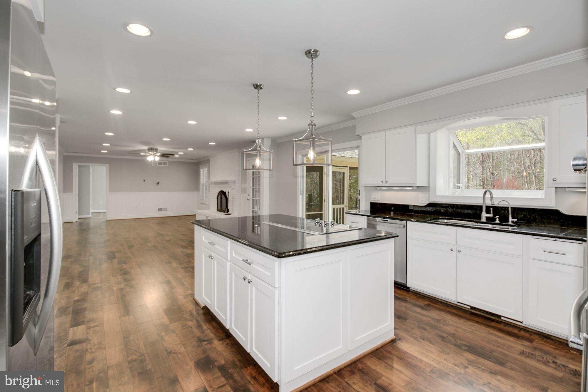 2020 Huntcliff Drive Gambrills, MD 21054 - Photo 5 of 59