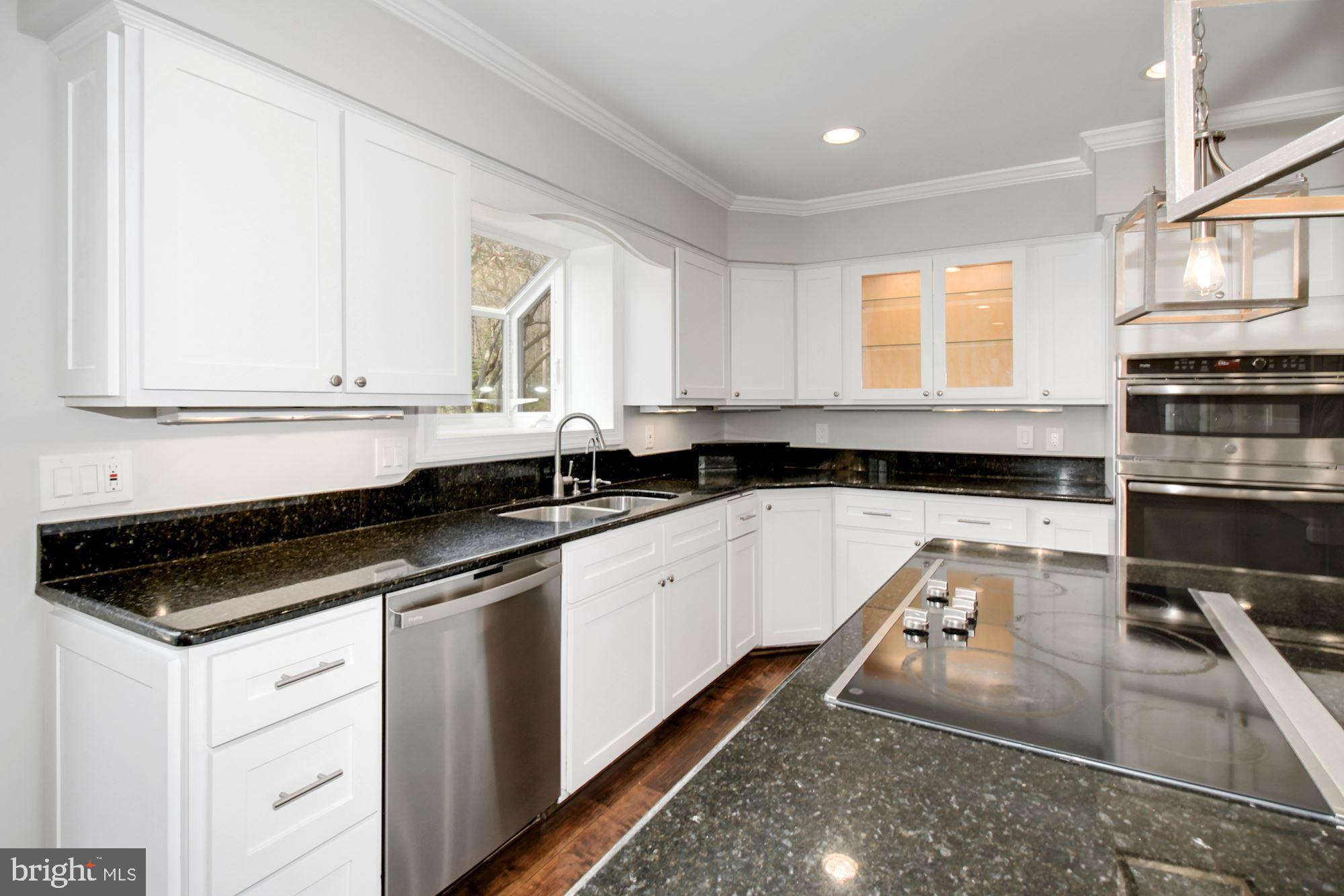 2020 Huntcliff Drive Gambrills, MD 21054 - Photo 6 of 59