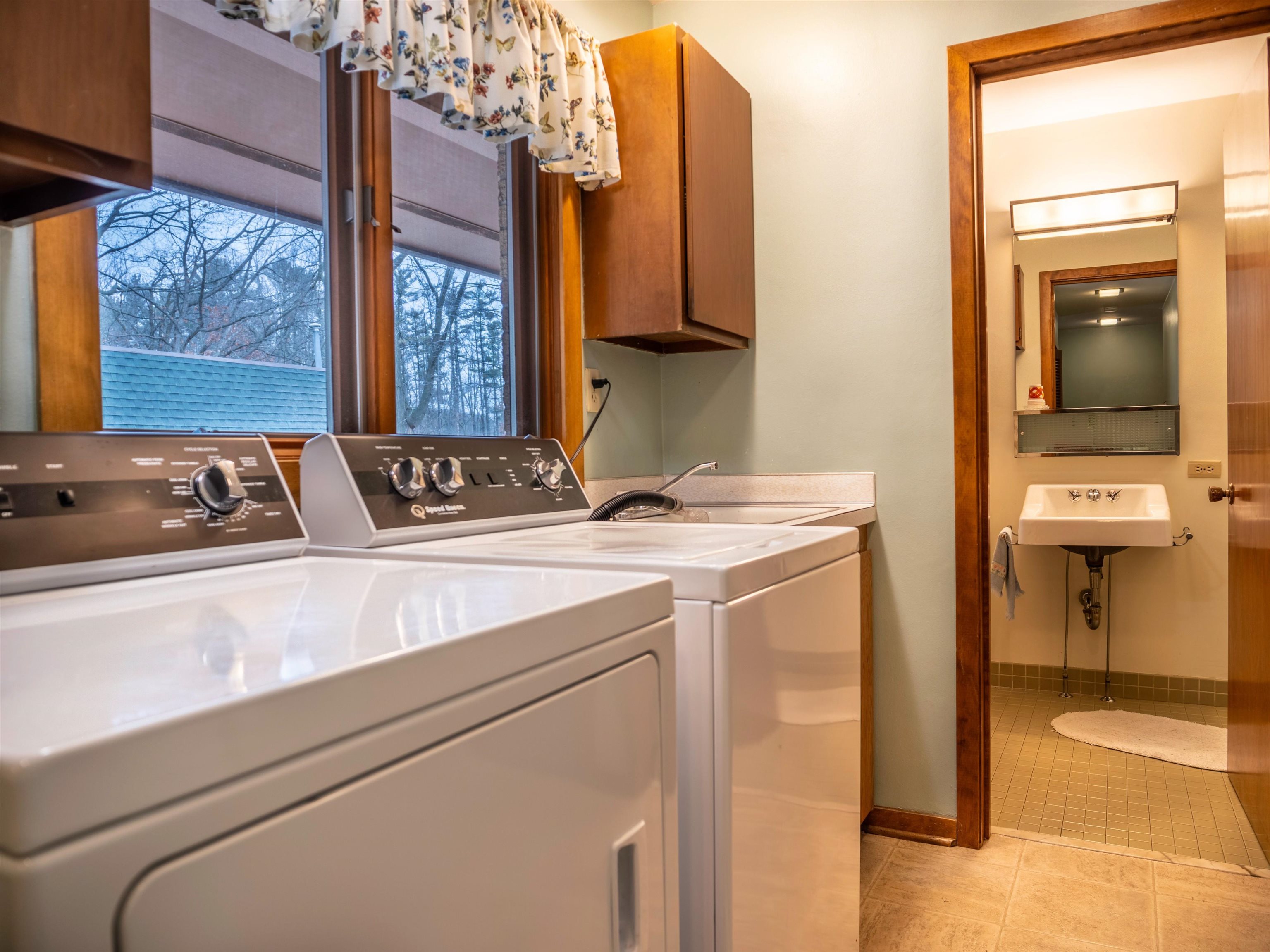 309 Division Street North Stevens Point, WI 54481 - Photo 17 of 22