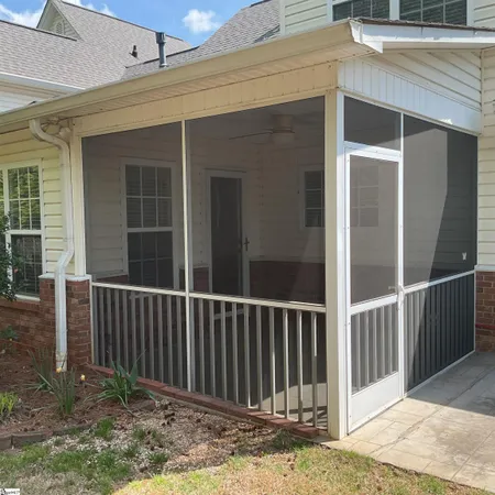 $334,000 | 833 Woodsford Drive, Greenville, SC 29615