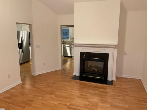 $334,000 | 833 Woodsford Drive, Greenville, SC 29615