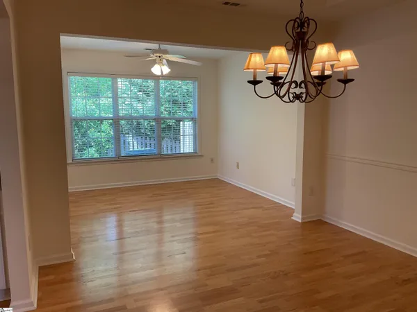 $334,000 | 833 Woodsford Drive, Greenville, SC 29615