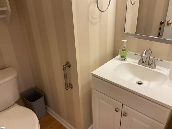 $334,000 | 833 Woodsford Drive, Greenville, SC 29615