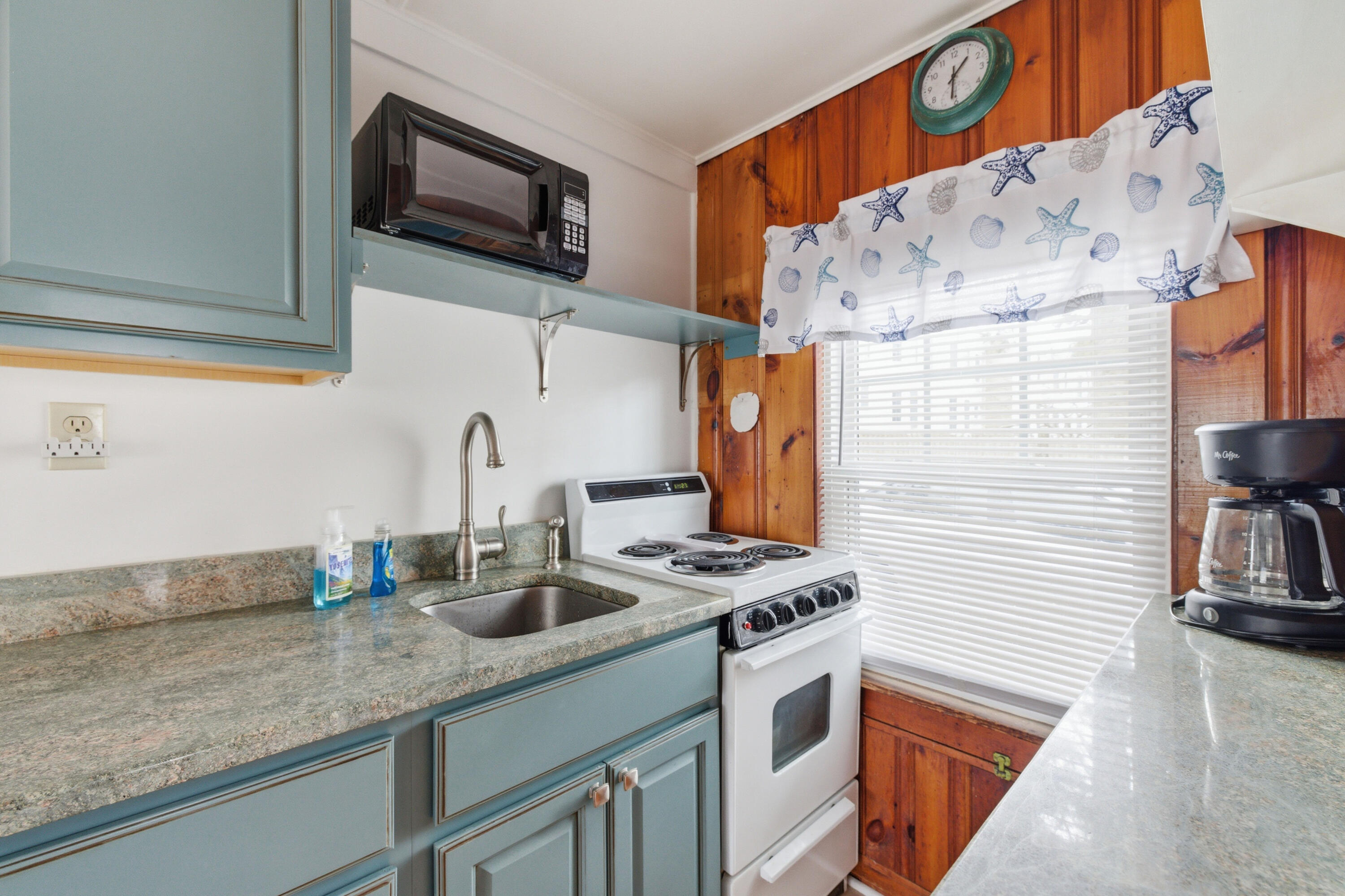 1413 Post Road, Unit 7 Wells, ME 04090 - Photo 19 of 35 3G0A4820