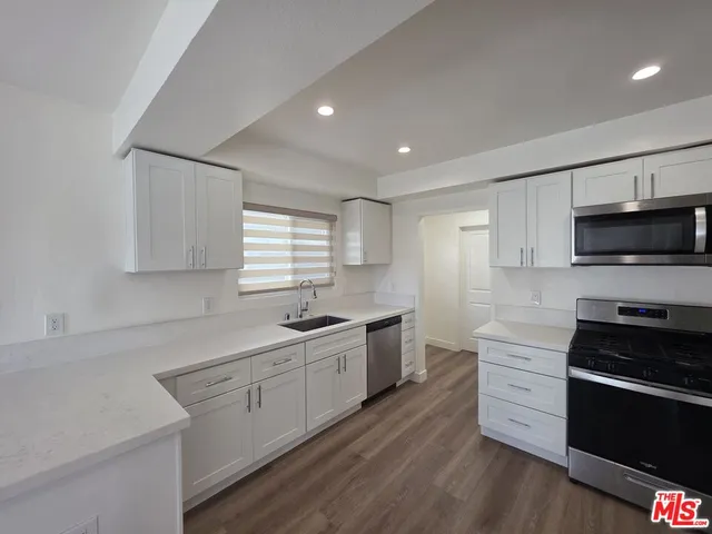 $3,600 | 11506 Truro Avenue, Unit A, Hawthorne, CA 90250
