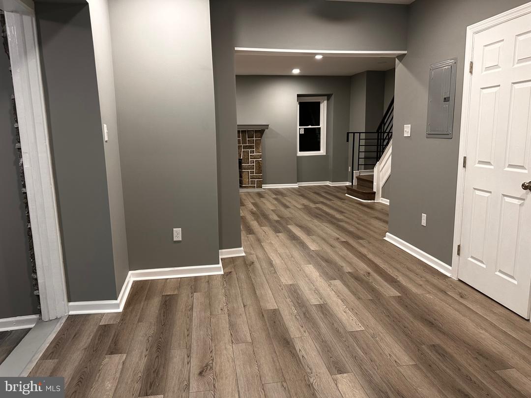 32 Kent Road Upper Darby, PA 19082 - Photo 32 of 60 a view of a kitchen from the hallway