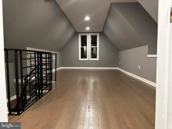 $440,000 | 32 Kent Road, Upper Darby, PA 19082