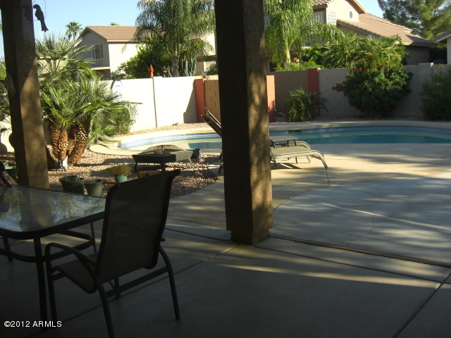 295 West Del Rio Street Gilbert, AZ 85233 - Photo 12 of 30 cover patio