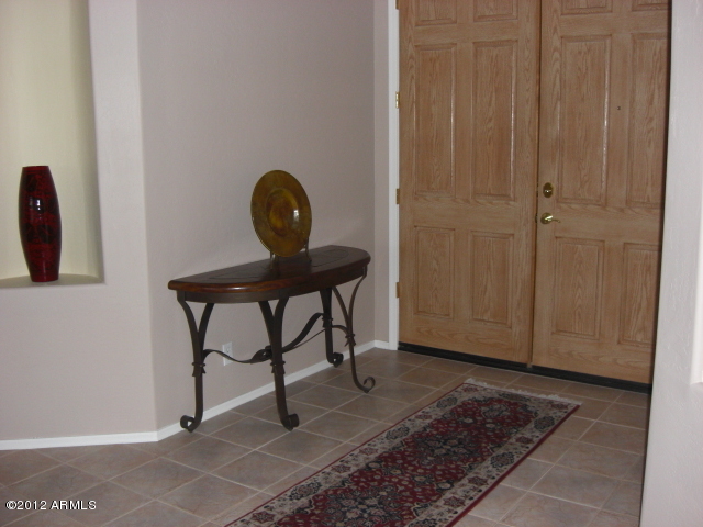 295 West Del Rio Street Gilbert, AZ 85233 - Photo 18 of 30 Entry