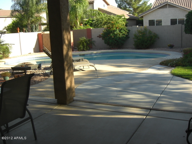 295 West Del Rio Street Gilbert, AZ 85233 - Photo 8 of 30 view of the pool