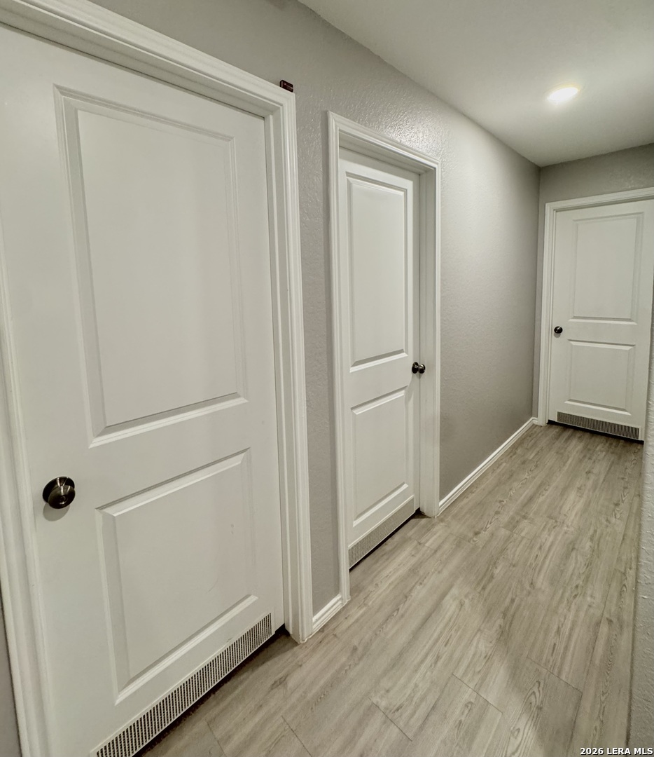 6855 Burgess Ridge Converse, TX 78109 - Photo 28 of 33 Gallery Image 28