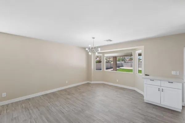 $4,499 | 13222 North 1st Avenue, Phoenix, AZ 85029