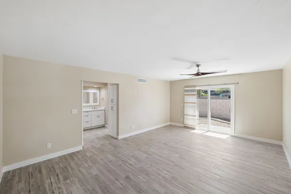 $4,499 | 13222 North 1st Avenue, Phoenix, AZ 85029