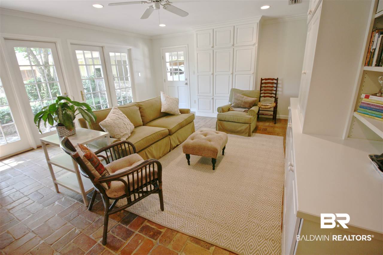 61 Jordan Lane Mobile, AL 36608 - Photo 18 of 35