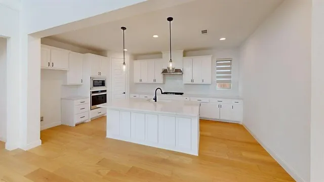 $3,499 | 1728 Tallwich Drive, Carrollton, TX 75010