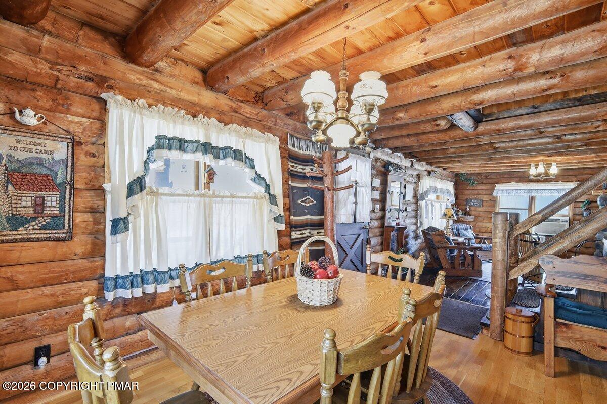 114 Bourne Court Bushkill, PA 18324 - Photo 14 of 41 Dining Area