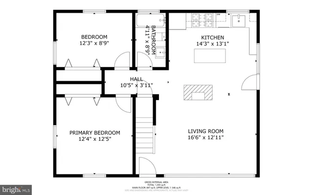 a picture of a park with an bench