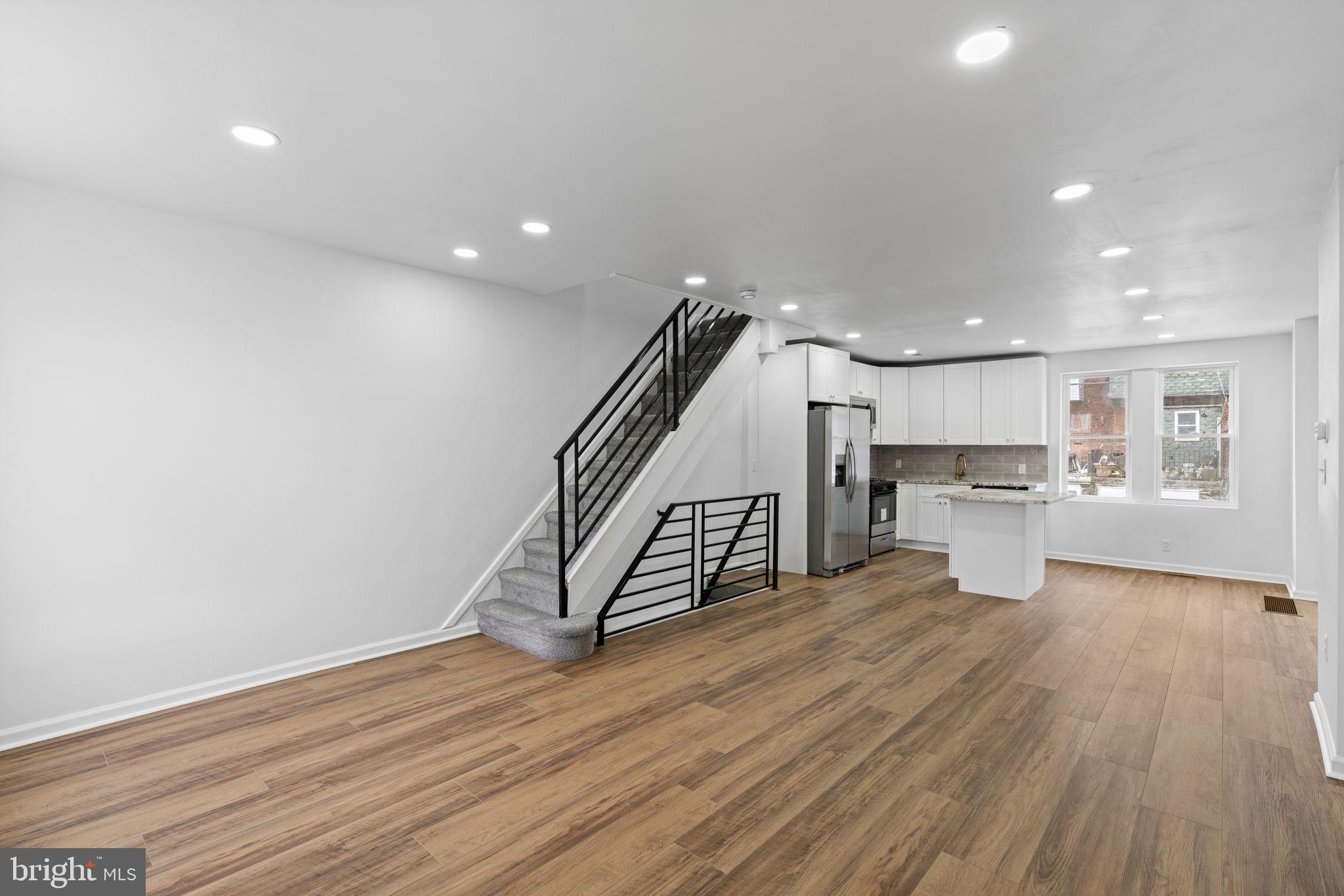 4656 Fernhill Road Philadelphia, PA 19144 - Photo 2 of 48 Gallery Image 2