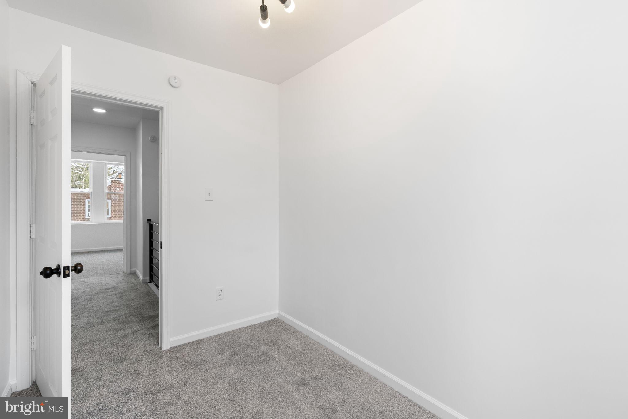 4656 Fernhill Road Philadelphia, PA 19144 - Photo 38 of 48 Gallery Image 38