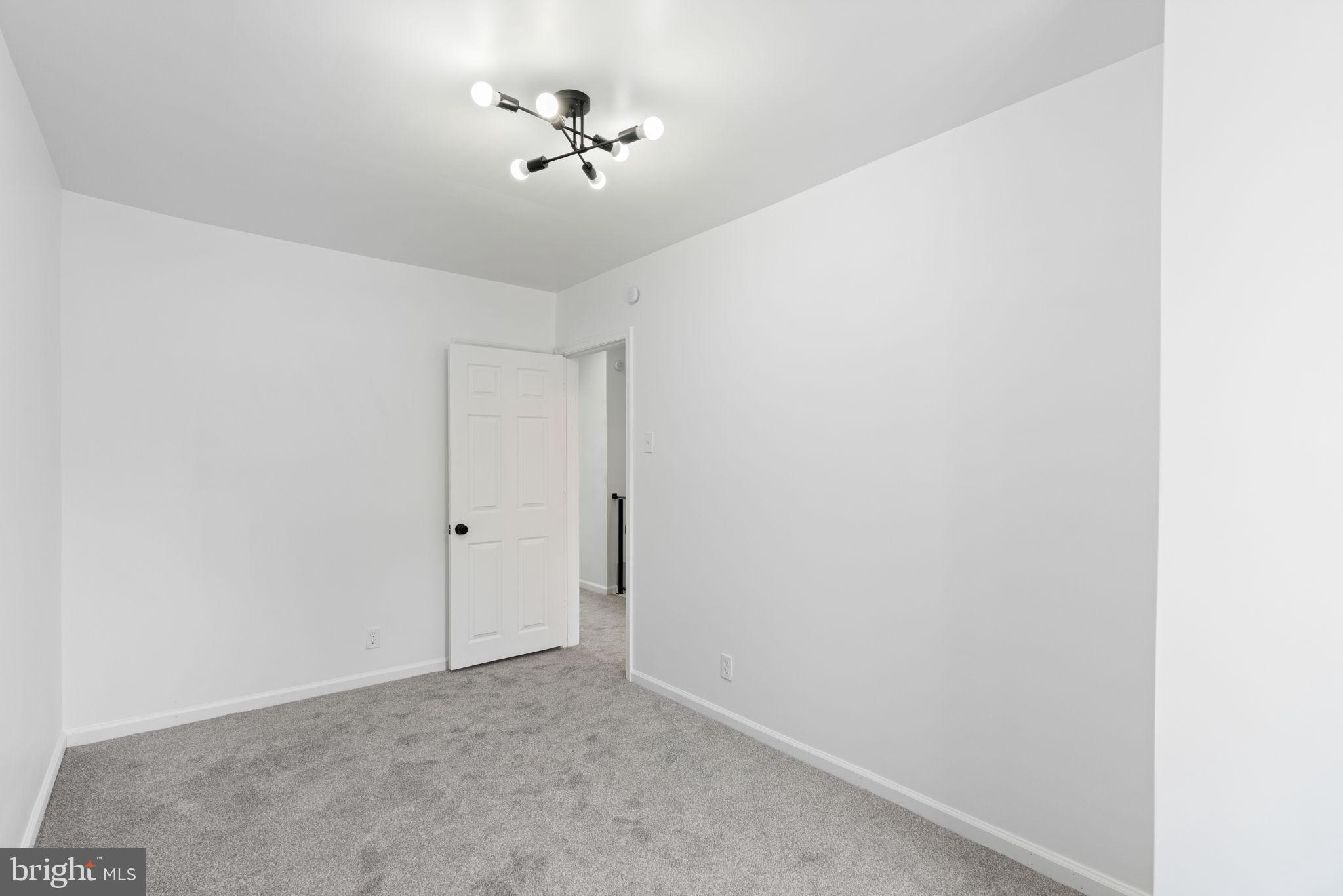 4656 Fernhill Road Philadelphia, PA 19144 - Photo 42 of 48 Gallery Image 42