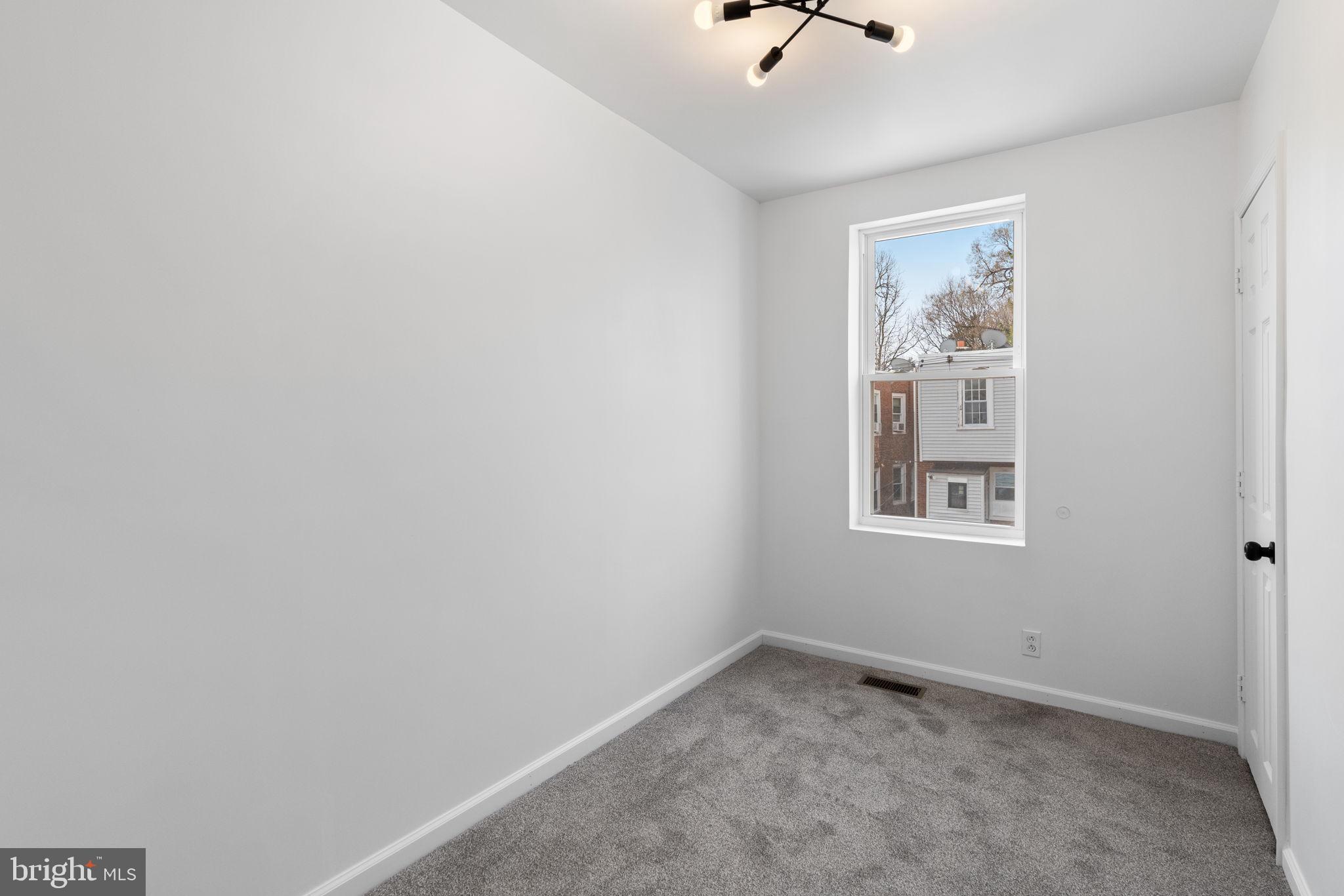 4656 Fernhill Road Philadelphia, PA 19144 - Photo 43 of 48 Gallery Image 43