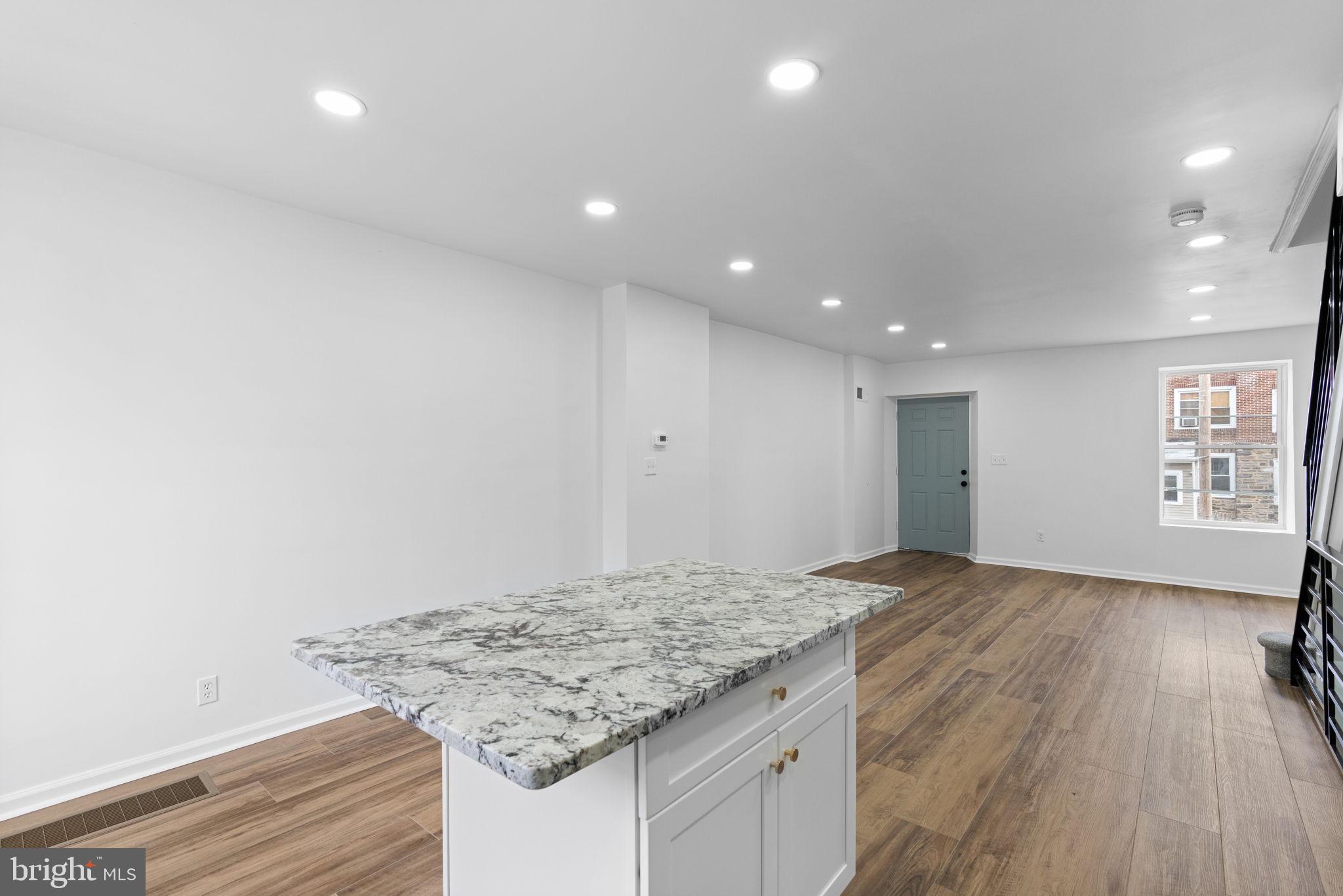 4656 Fernhill Road Philadelphia, PA 19144 - Photo 10 of 48 Gallery Image 10